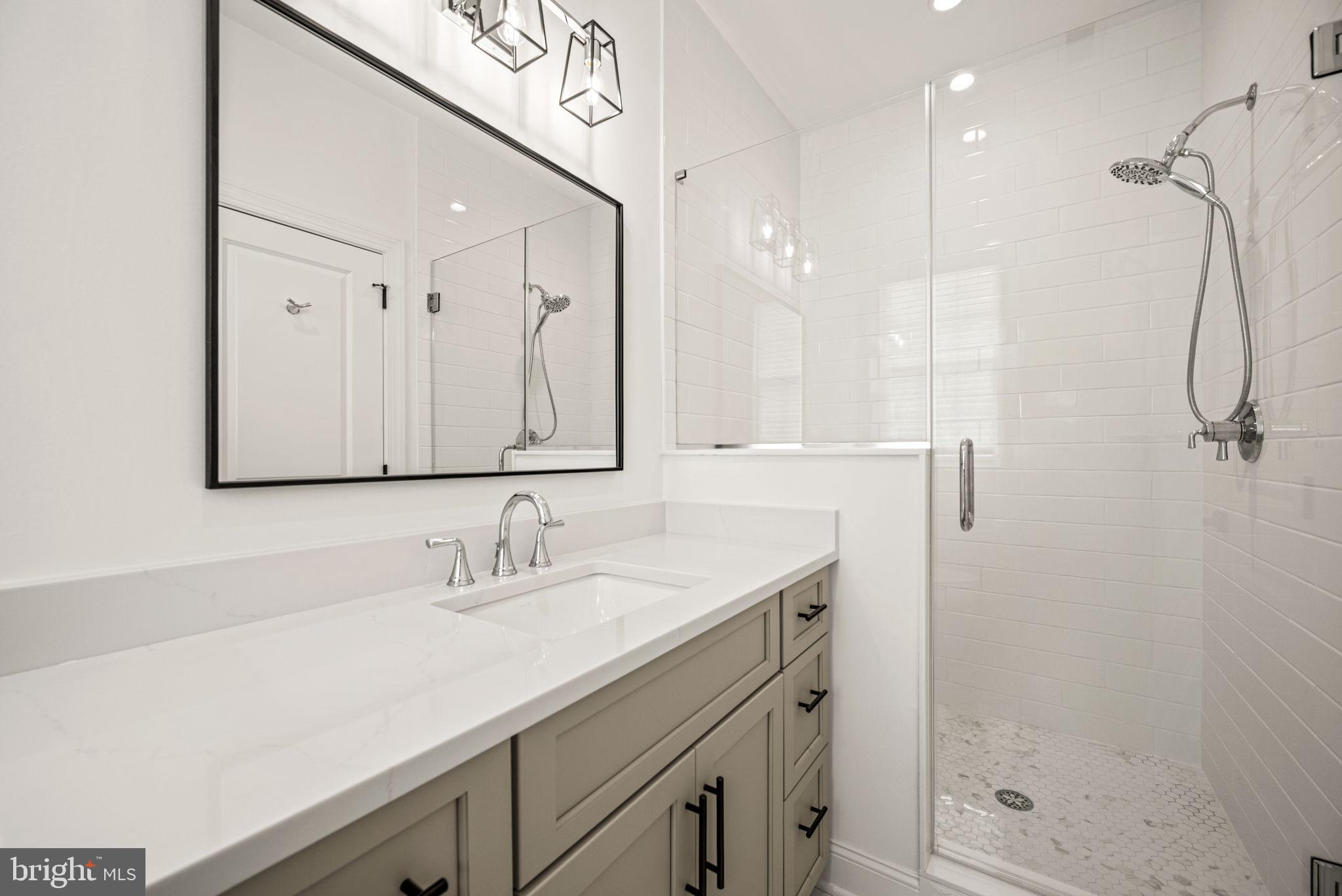 SUSSEX - Residential