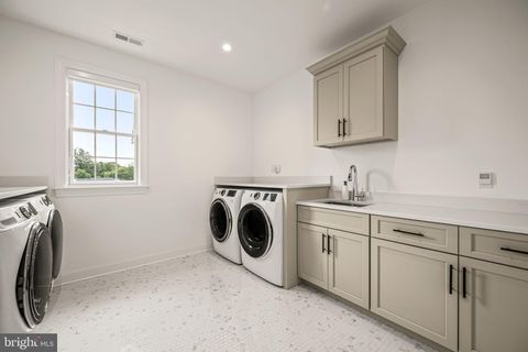 Tiny photo for 1339 Carolannes Way #B4, WEST CHESTER, PA 19382 (MLS # PACT2119544)