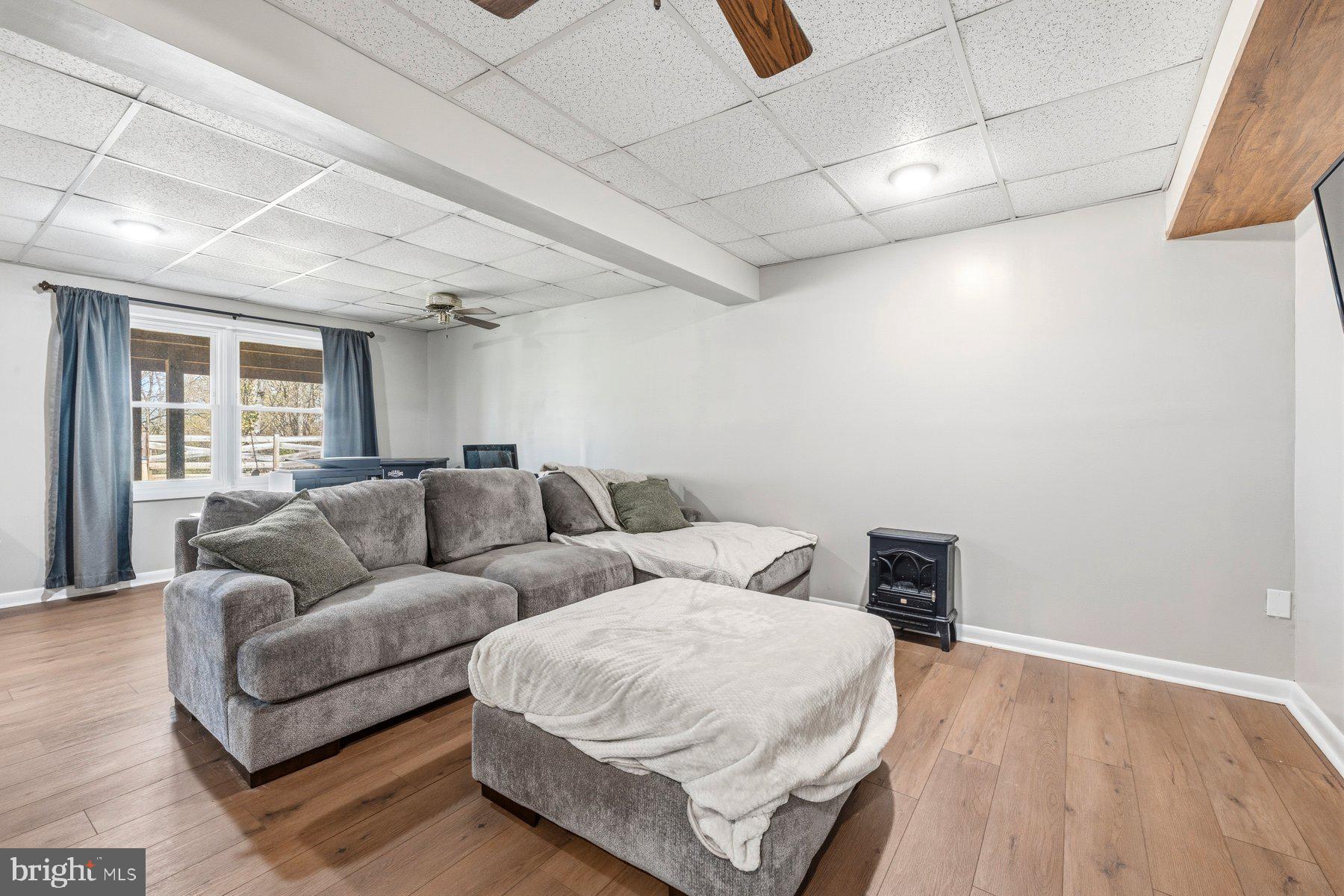 BELLEVUE HEIGHTS - Residential