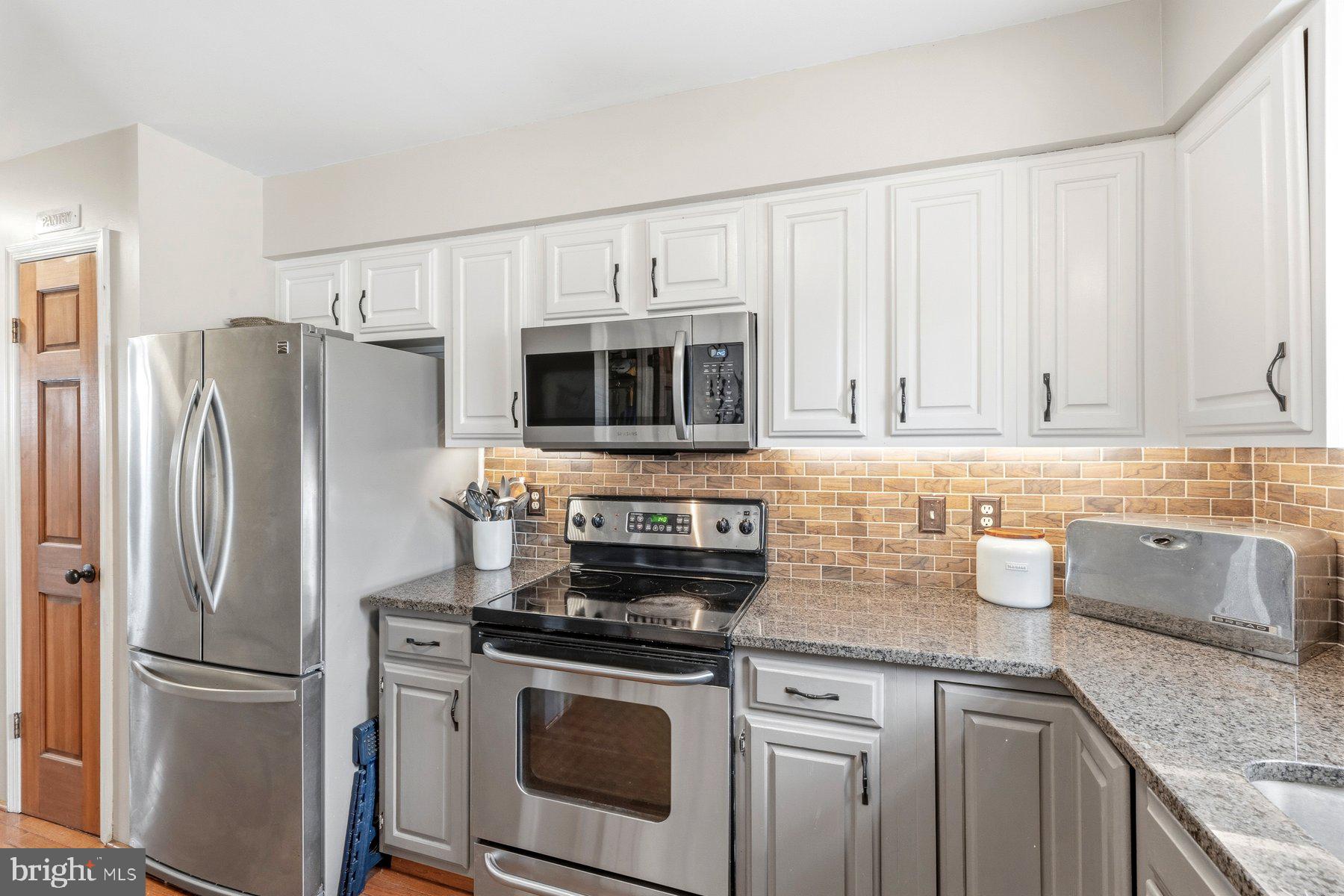 BELLEVUE HEIGHTS - Residential