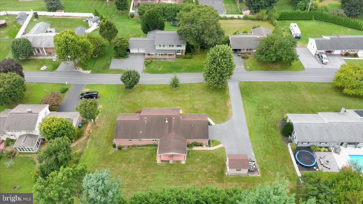 Chambersburg, Pennsylvania 17202, United States, 3 Bedrooms Bedrooms, ,3 BathroomsBathrooms,Residential,Active,190436