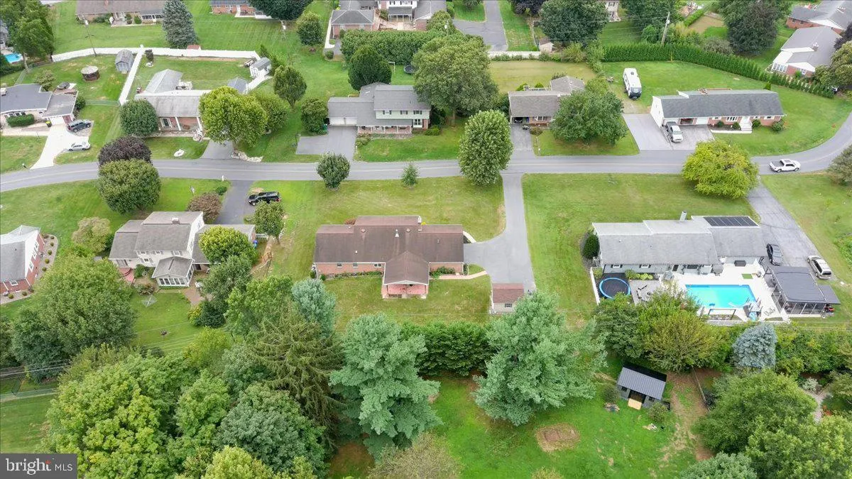 Chambersburg, Pennsylvania 17202, United States, 3 Bedrooms Bedrooms, ,3 BathroomsBathrooms,Residential,Active,190436