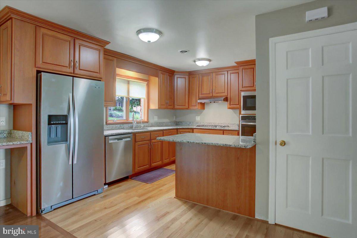 SOUTH GUILFORD - Residential