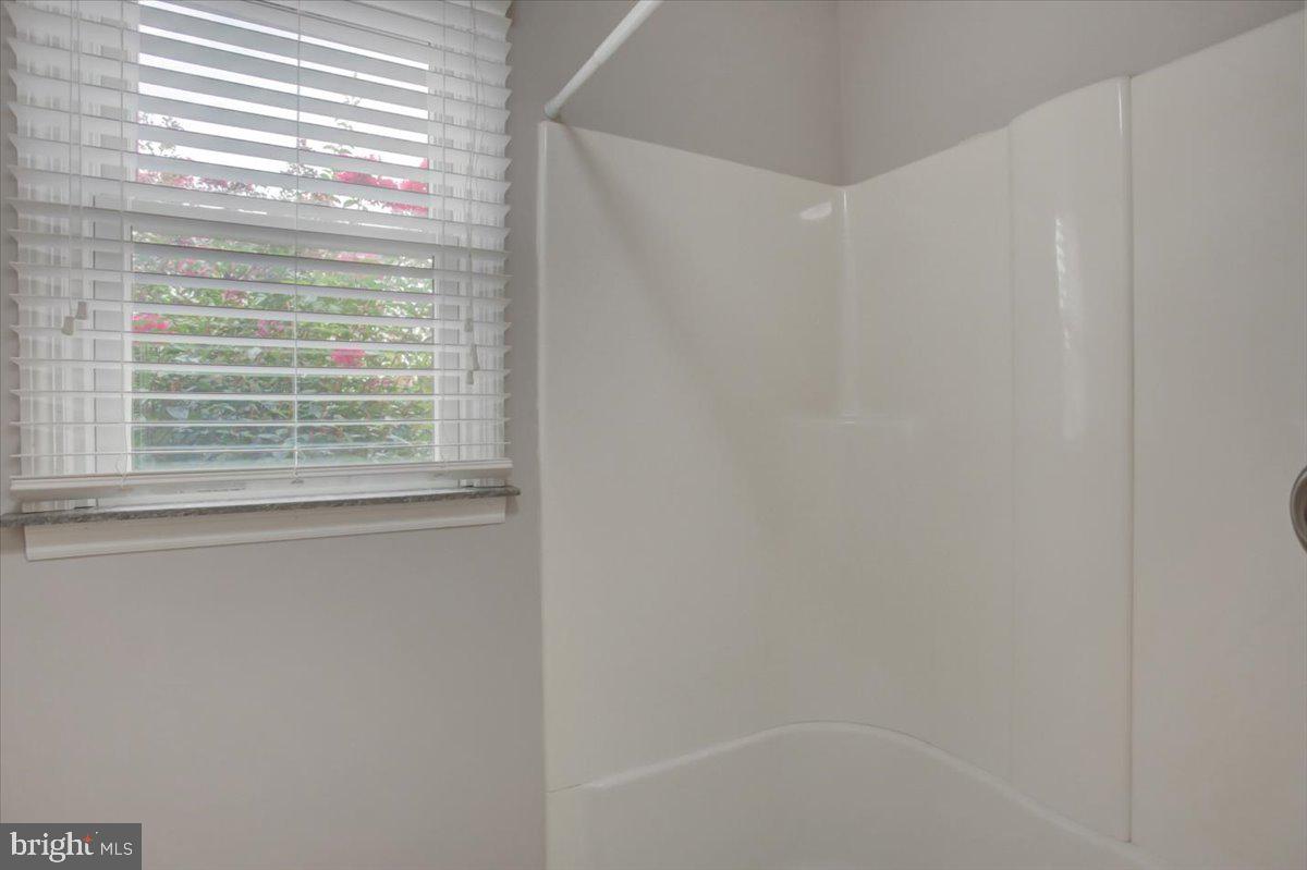 SOUTH GUILFORD - Residential