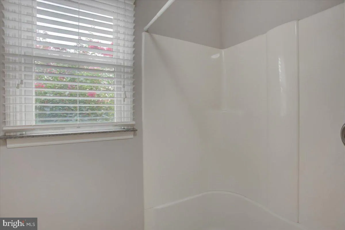 Chambersburg, Pennsylvania 17202, United States, 3 Bedrooms Bedrooms, ,3 BathroomsBathrooms,Residential,Active,190436