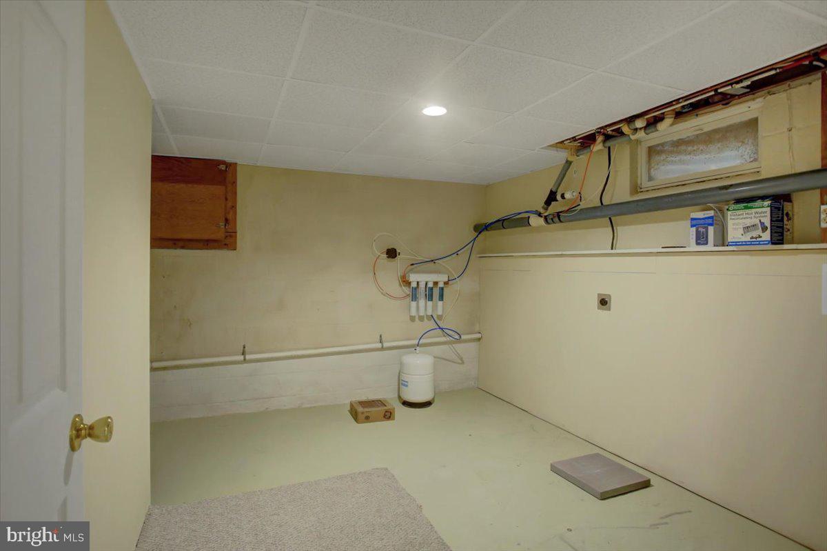 SOUTH GUILFORD - Residential