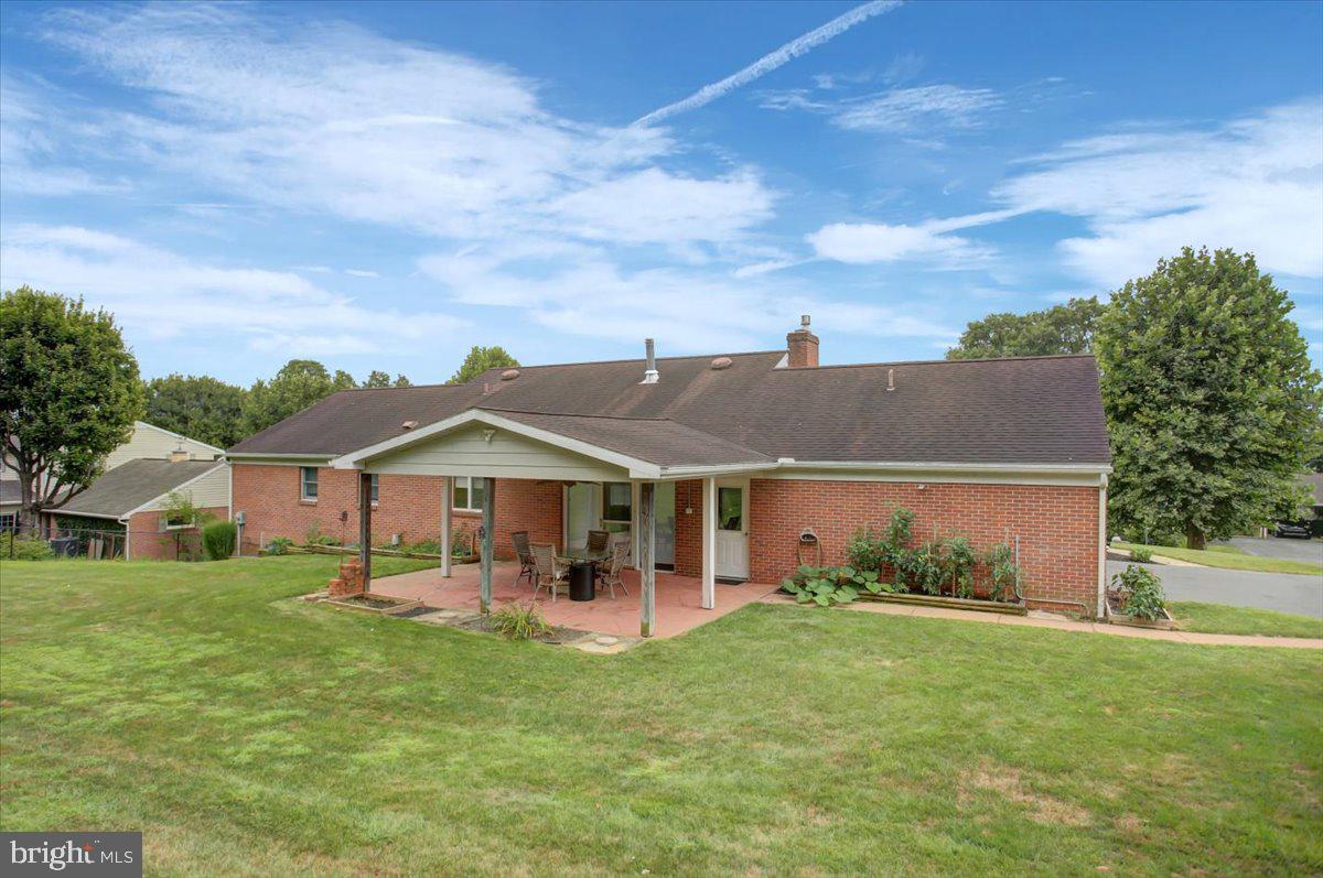 SOUTH GUILFORD - Residential