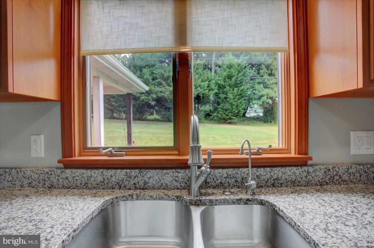 SOUTH GUILFORD - Residential