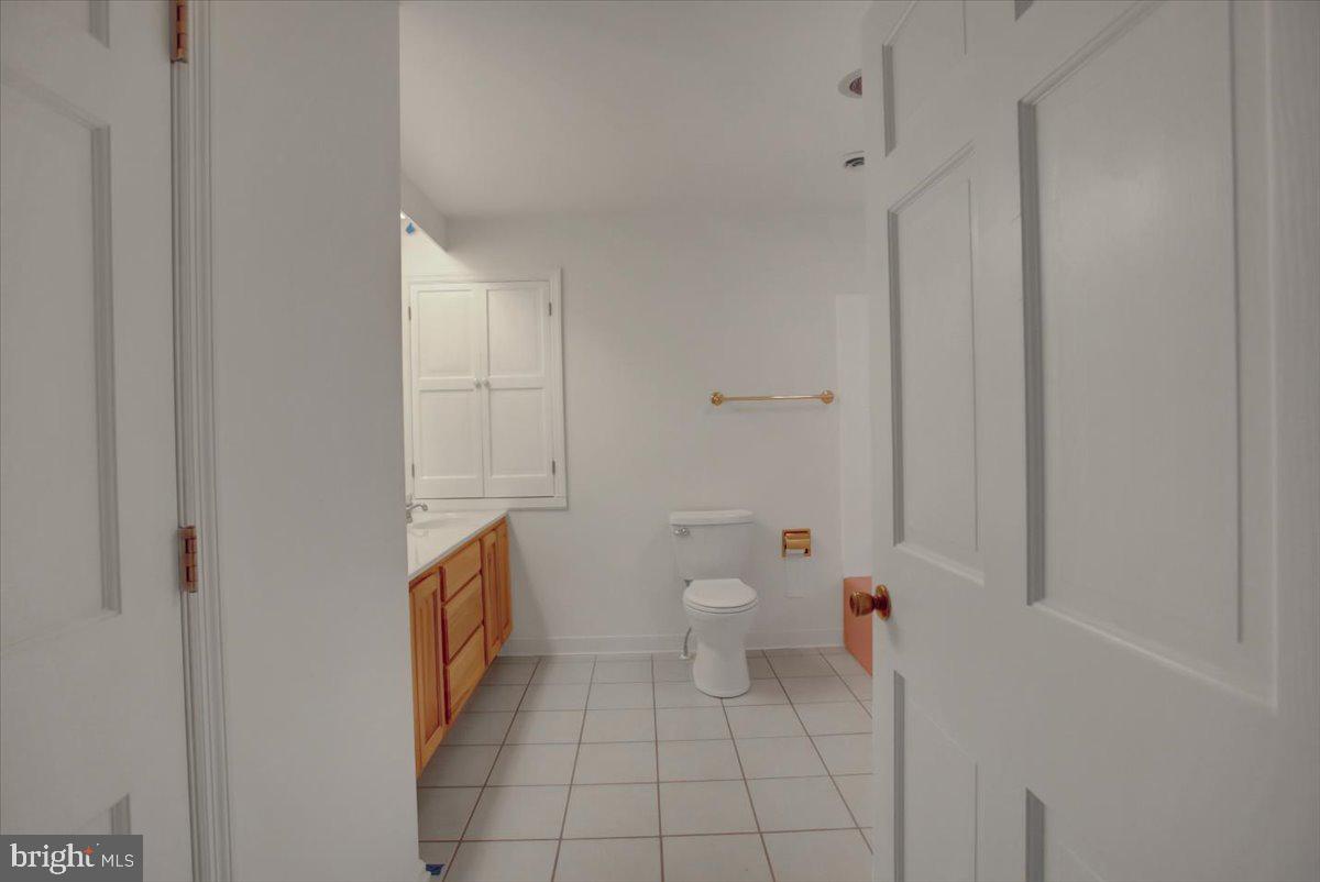 SOUTH GUILFORD - Residential