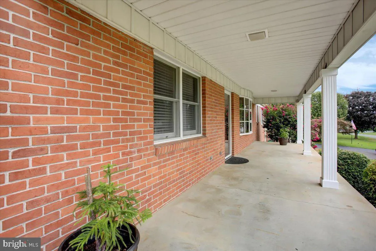 Chambersburg, Pennsylvania 17202, United States, 3 Bedrooms Bedrooms, ,3 BathroomsBathrooms,Residential,Active,190436