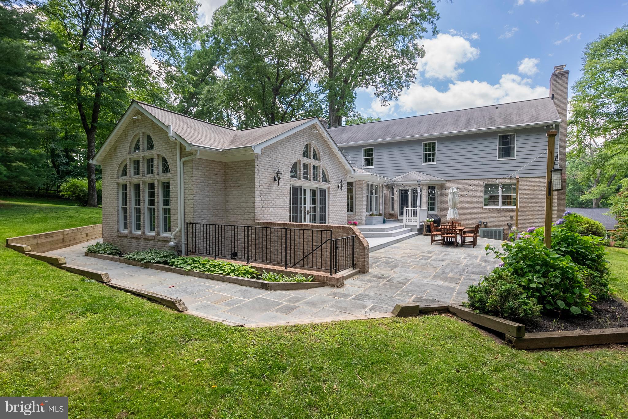 CHAPEL RIDGE - Residential