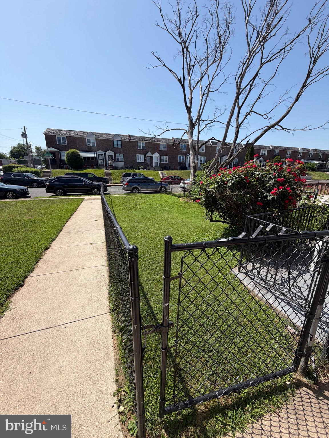 7511 SHERWOOD ROAD