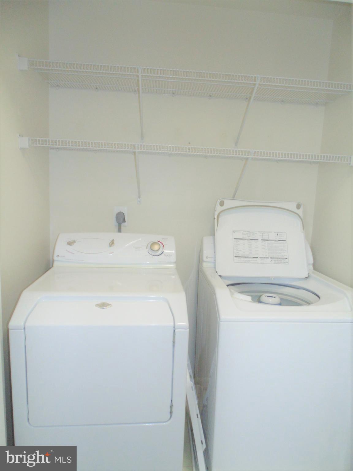 PINEY ORCHARD - Residential