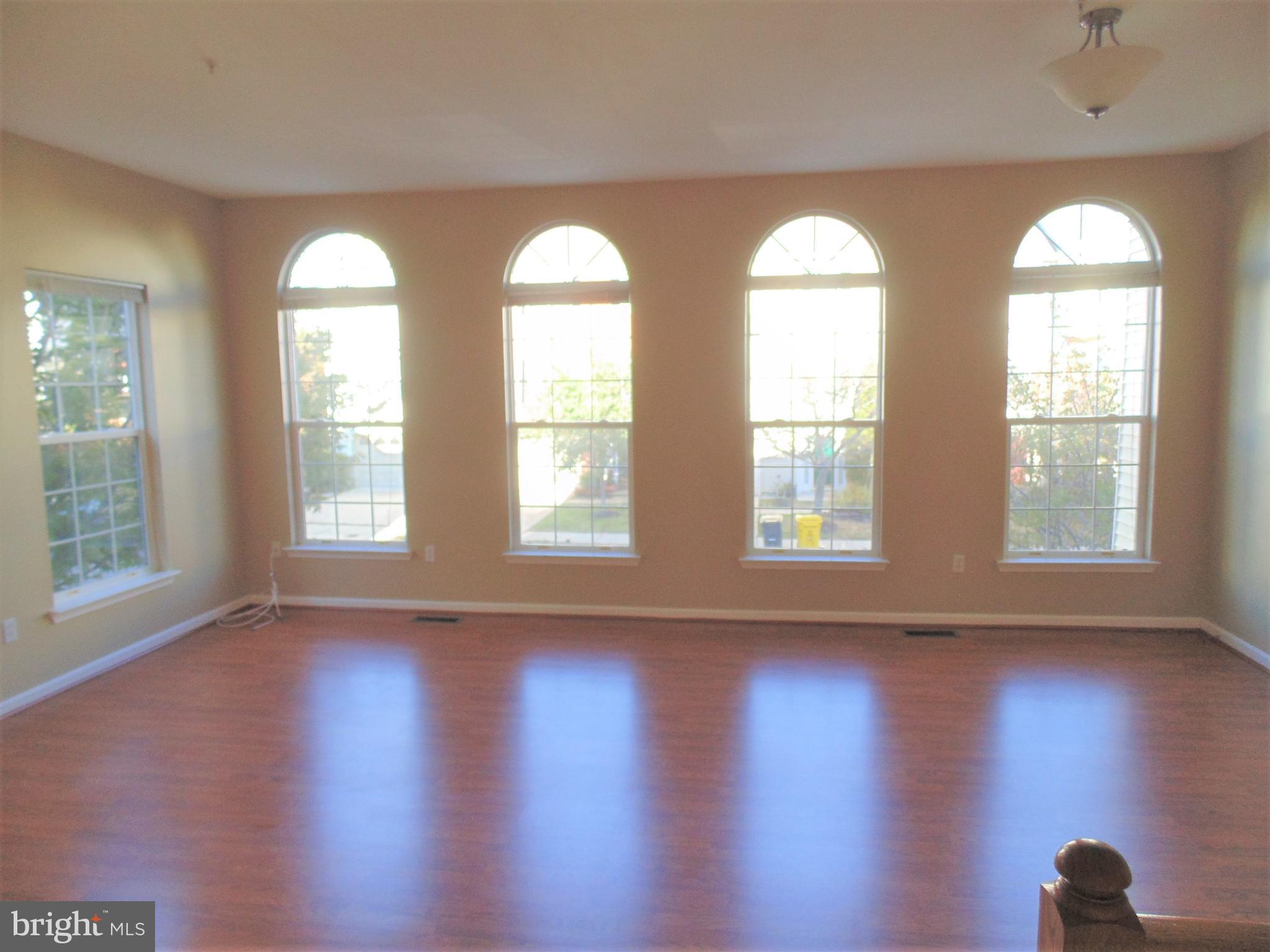 PINEY ORCHARD - Residential