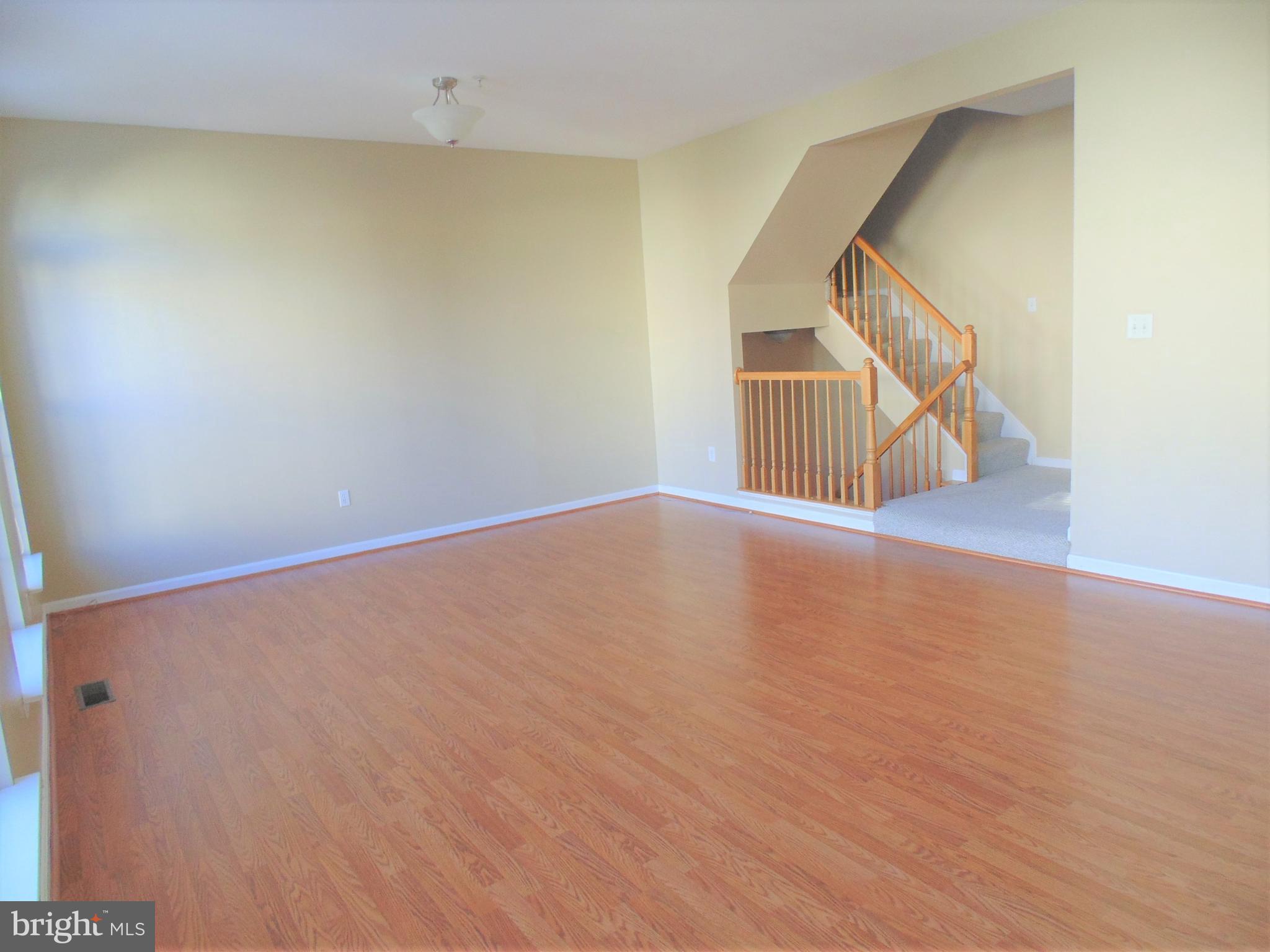 PINEY ORCHARD - Residential