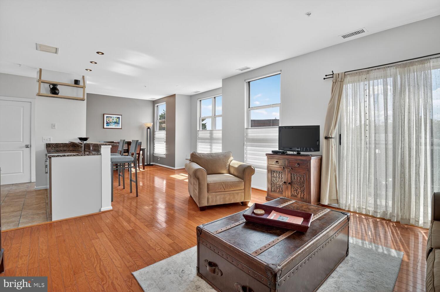 343 CEDAR STREET NW 322