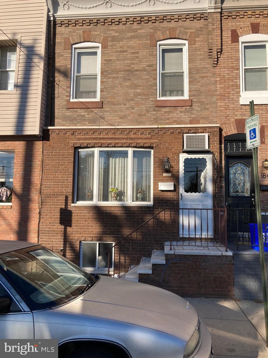 Large row home in the Girard Estate area of South Philly. Livingroom / Diningroom combo . Large extended kitchen with a bonus room . 3 big bedrooms with lots of closet space and a nice sized bathroom. The basement is partially finished with a powder room. Double slider doors lead you out to the yard that has a covered area. This home is close to all major highways, shopping ,restaurants , Sports Complex , Live Casino and Entertainment . This is an "as is" sale.