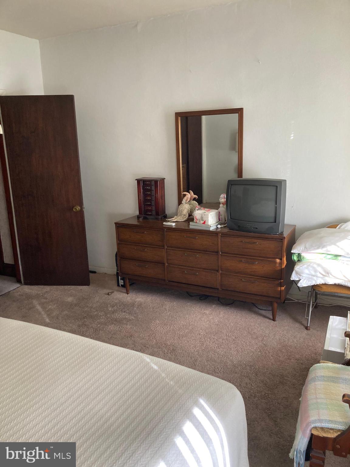 PHILADELPHIA (SOUTH) - Residential