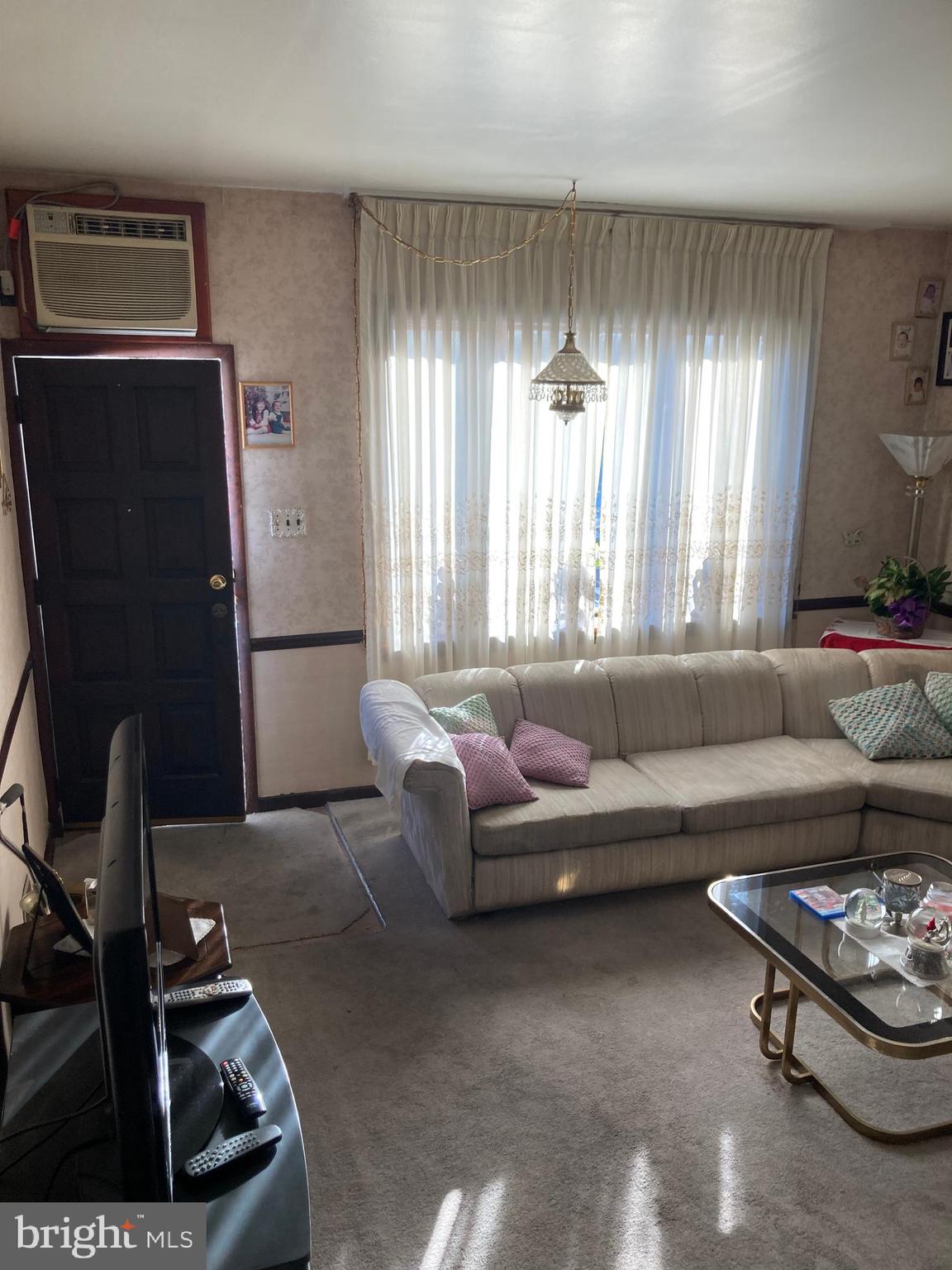 PHILADELPHIA (SOUTH) - Residential
