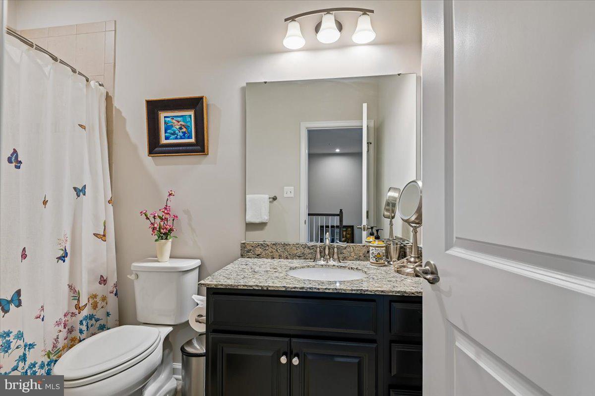 PONDVIEW - Residential