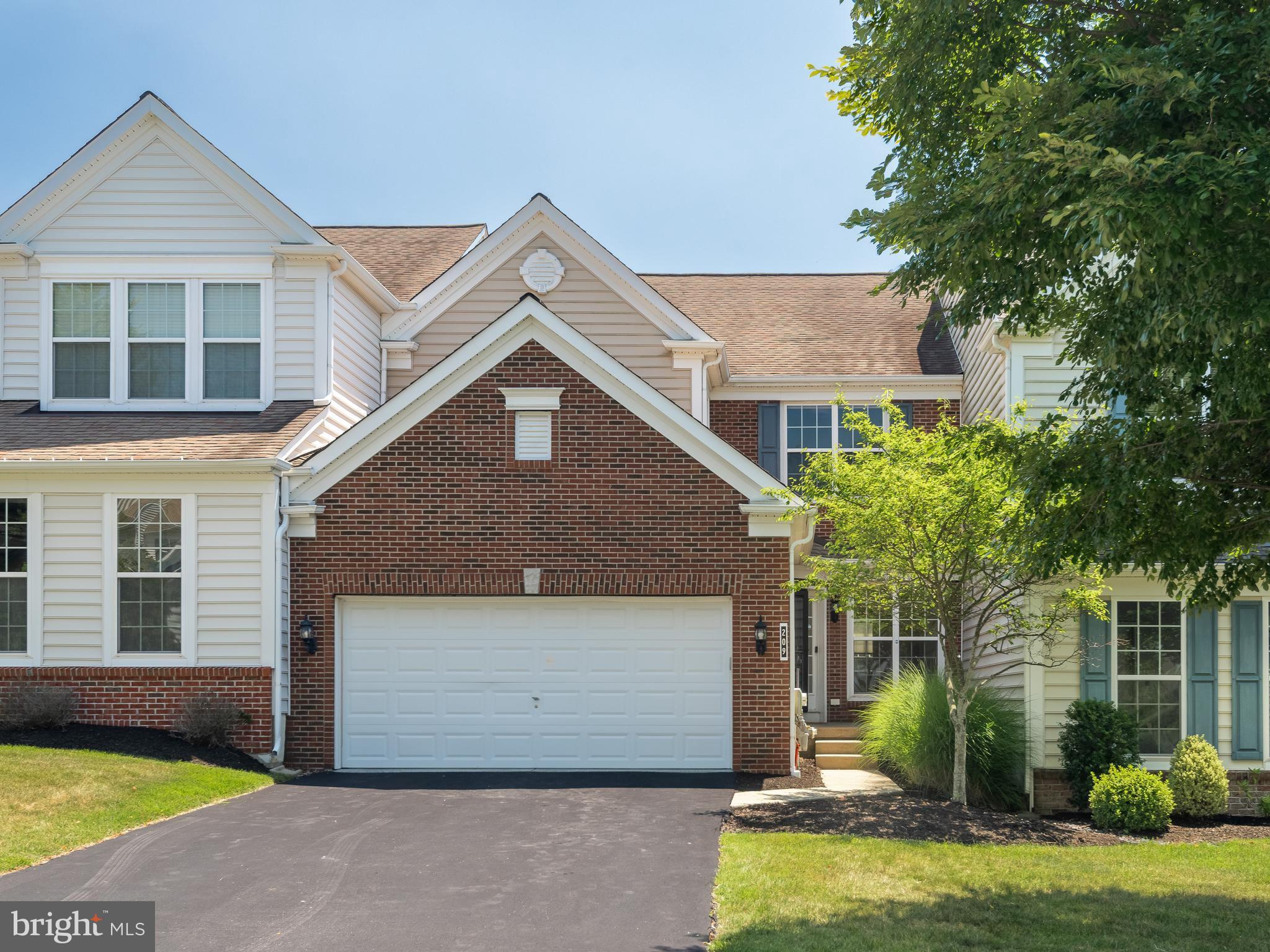 209 N CALDWELL CIRCLE