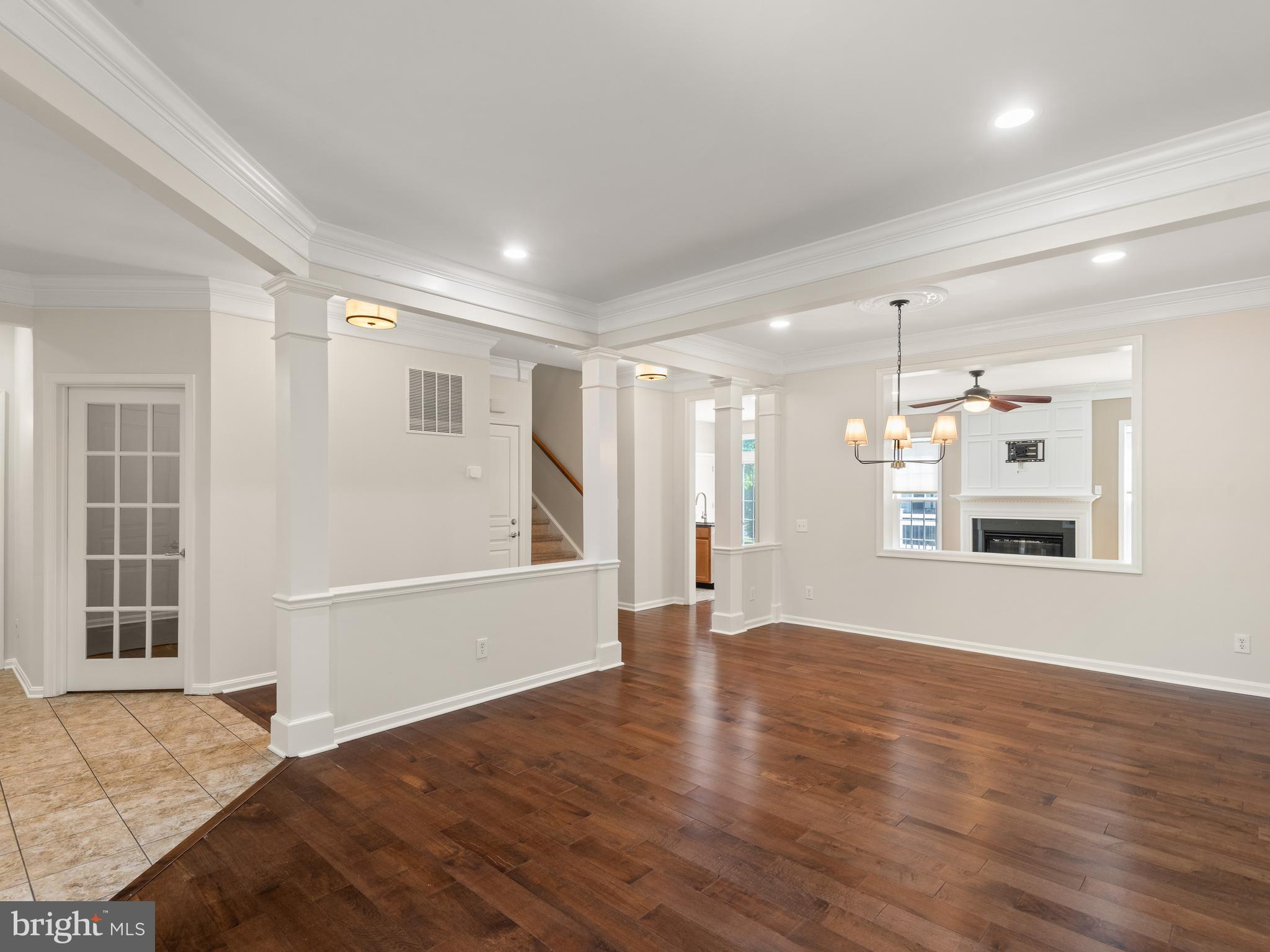 209 N CALDWELL CIRCLE