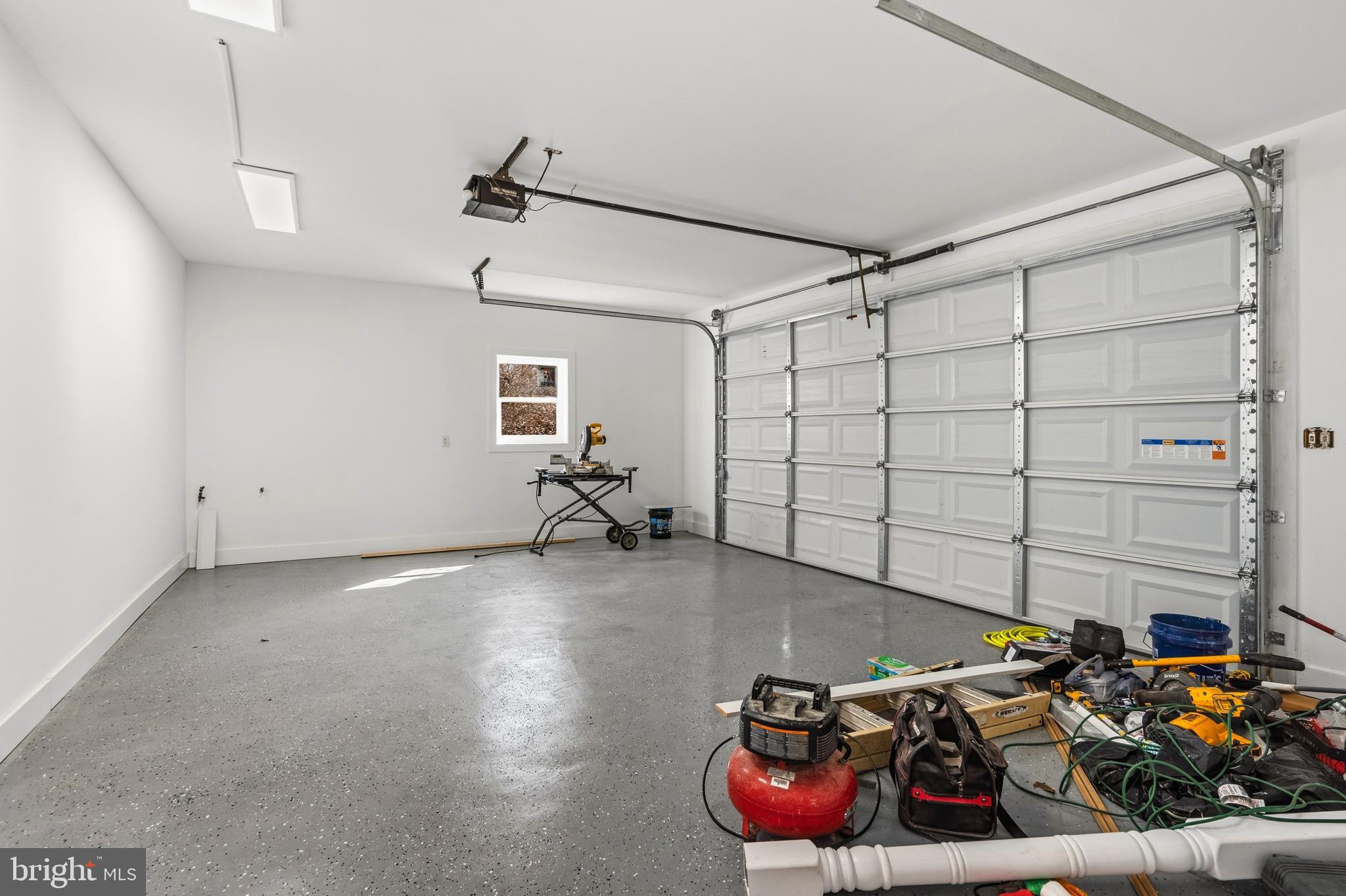 FARMINGTON HEIGHTS - Residential