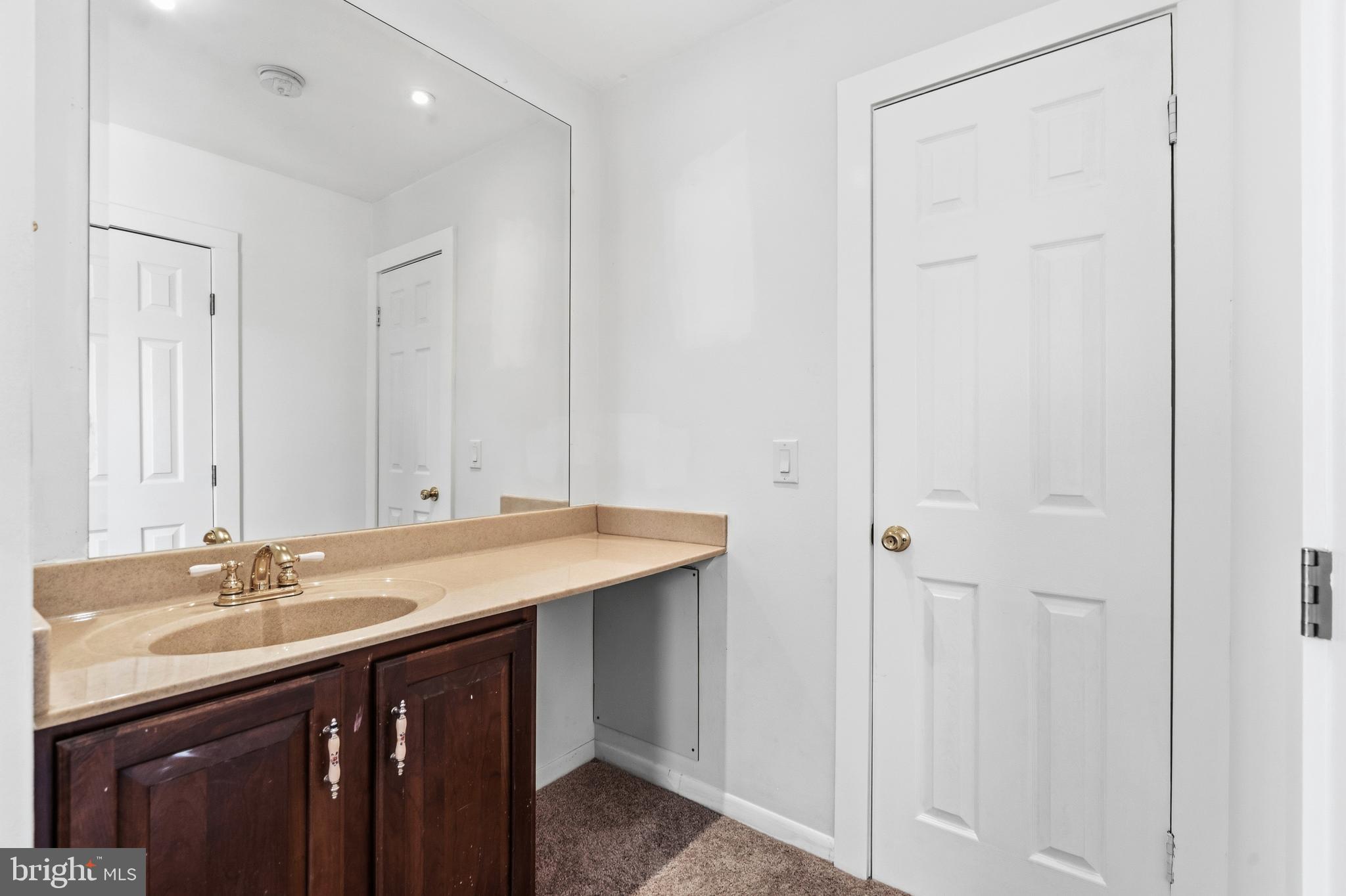 FARMINGTON HEIGHTS - Residential