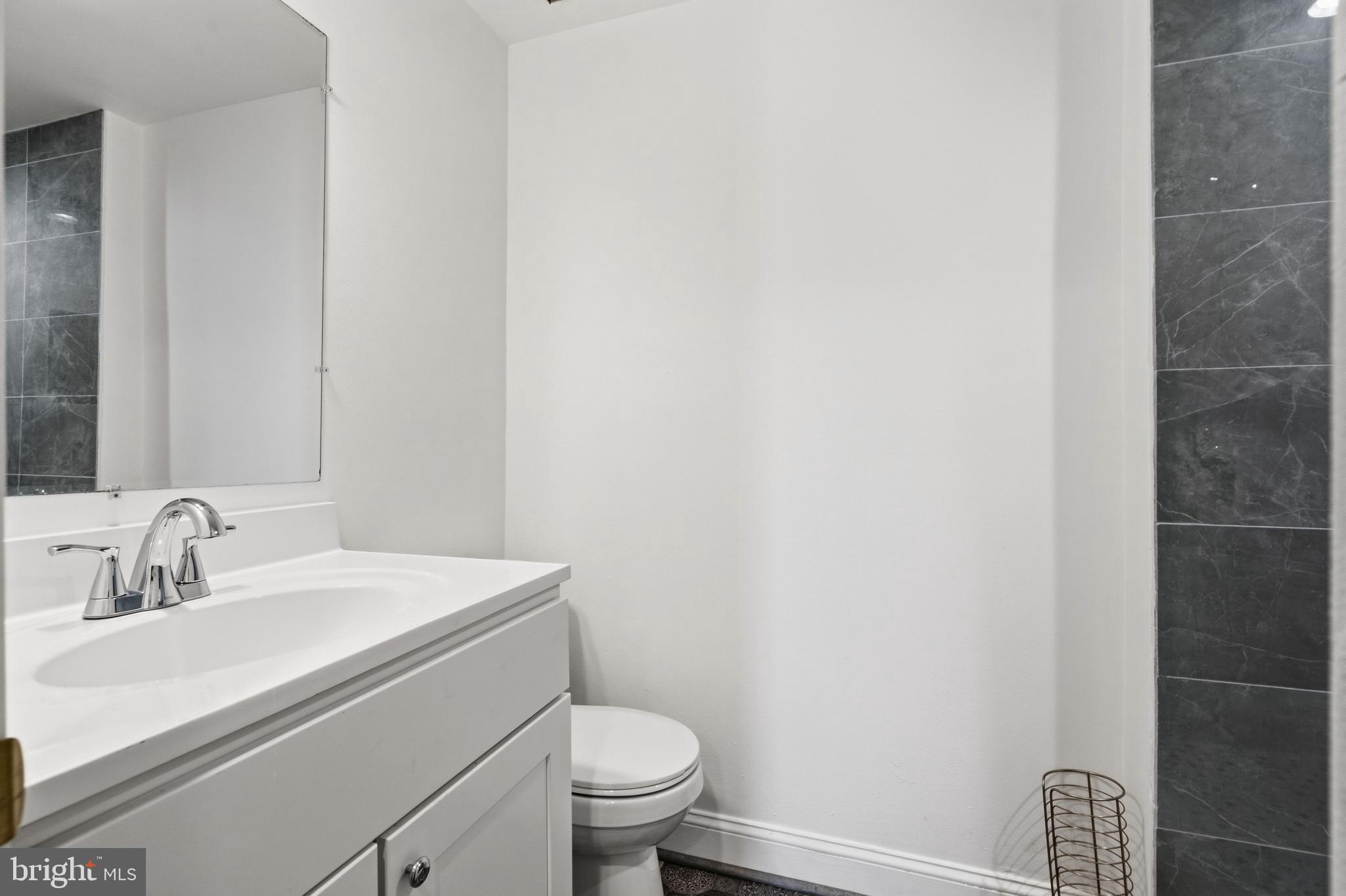 FARMINGTON HEIGHTS - Residential