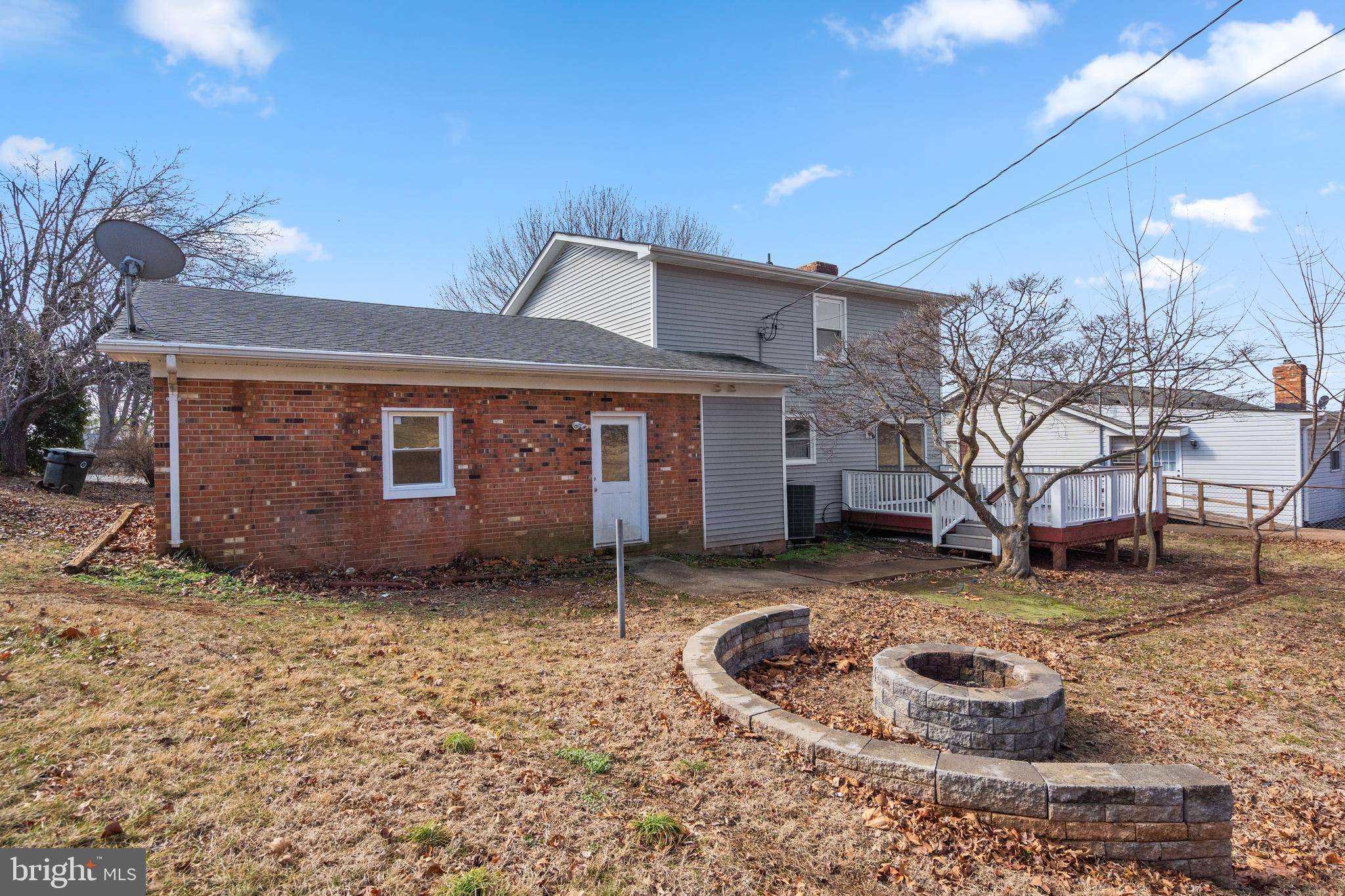 FARMINGTON HEIGHTS - Residential