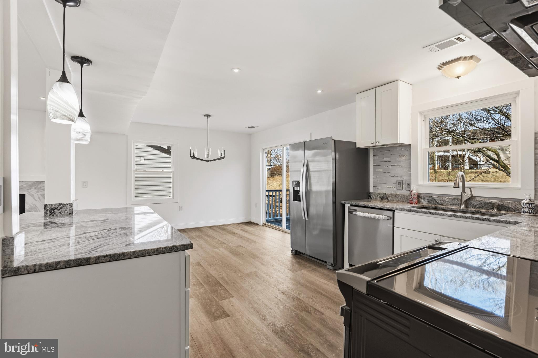 FARMINGTON HEIGHTS - Residential