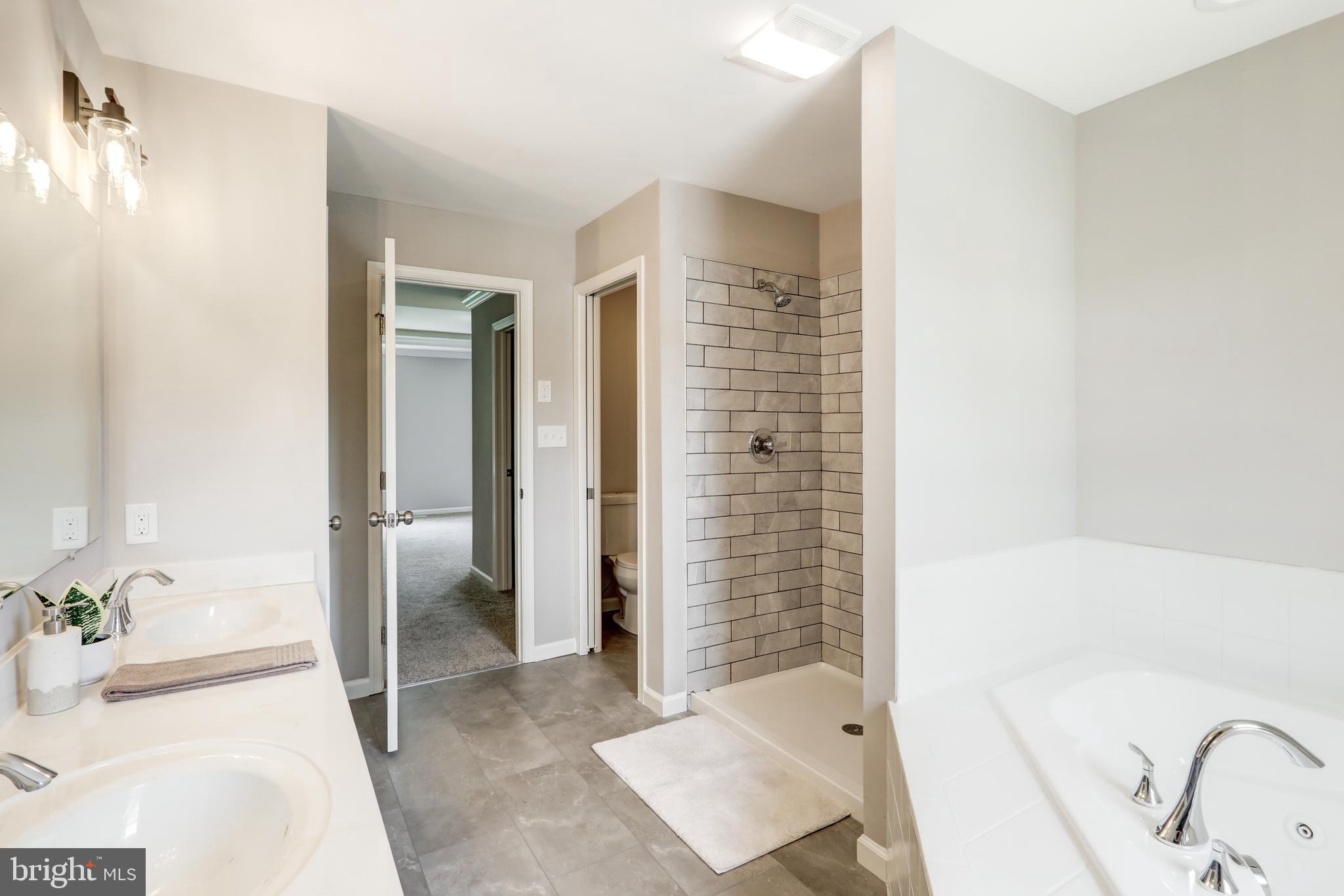 WALLINGFORD - Residential