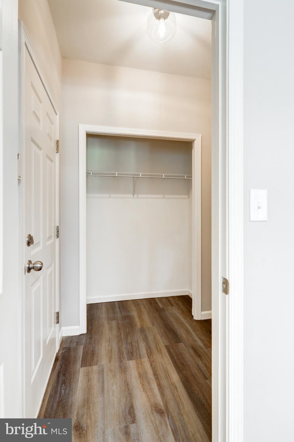 WALLINGFORD - Residential