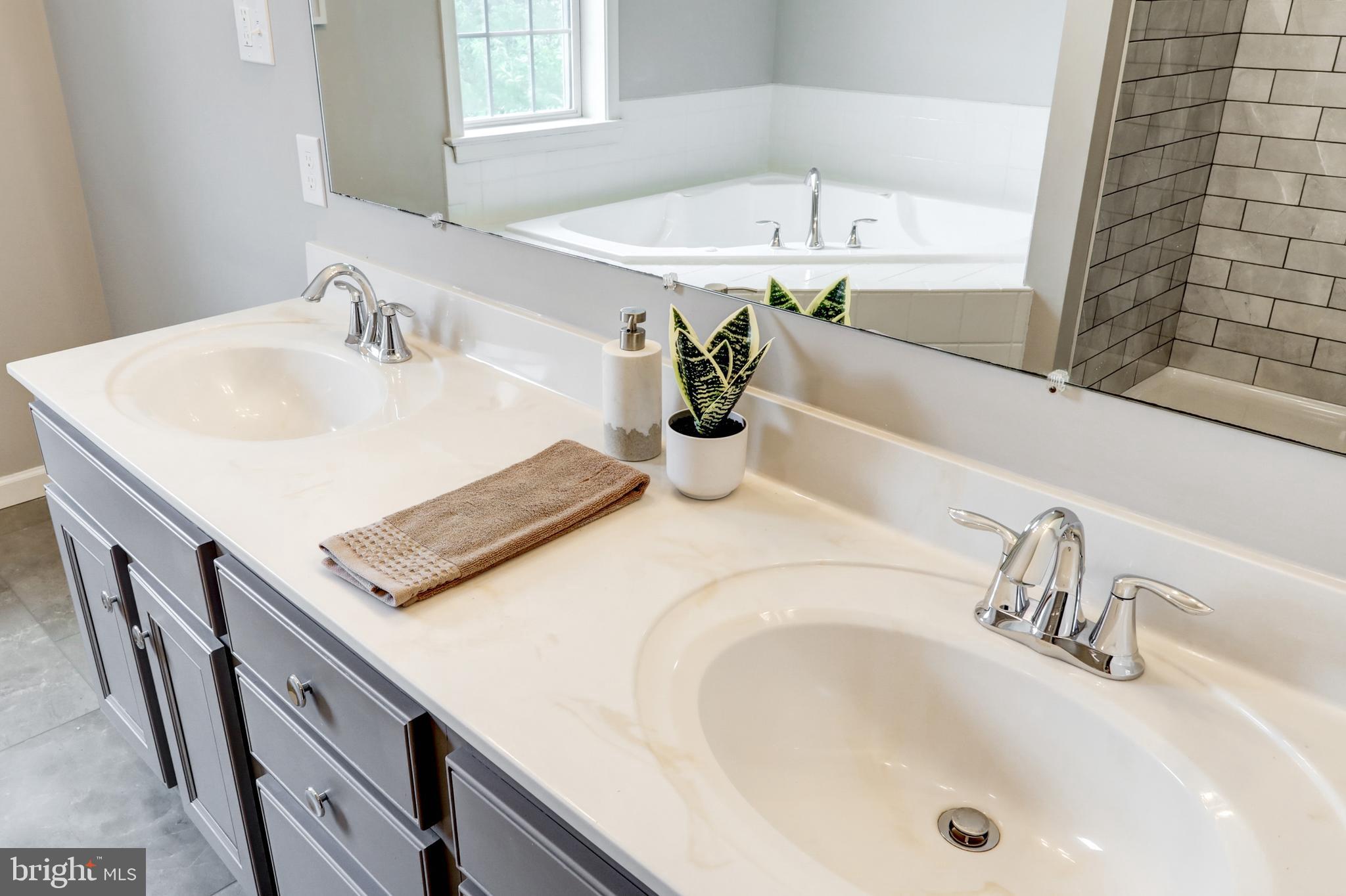 WALLINGFORD - Residential