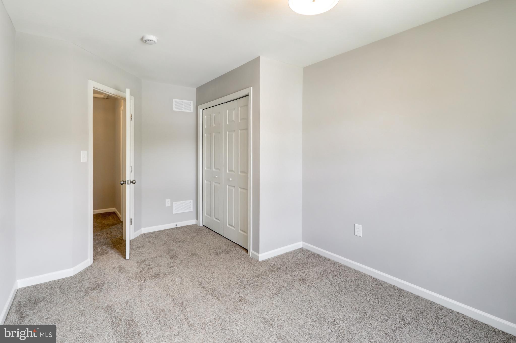 WALLINGFORD - Residential