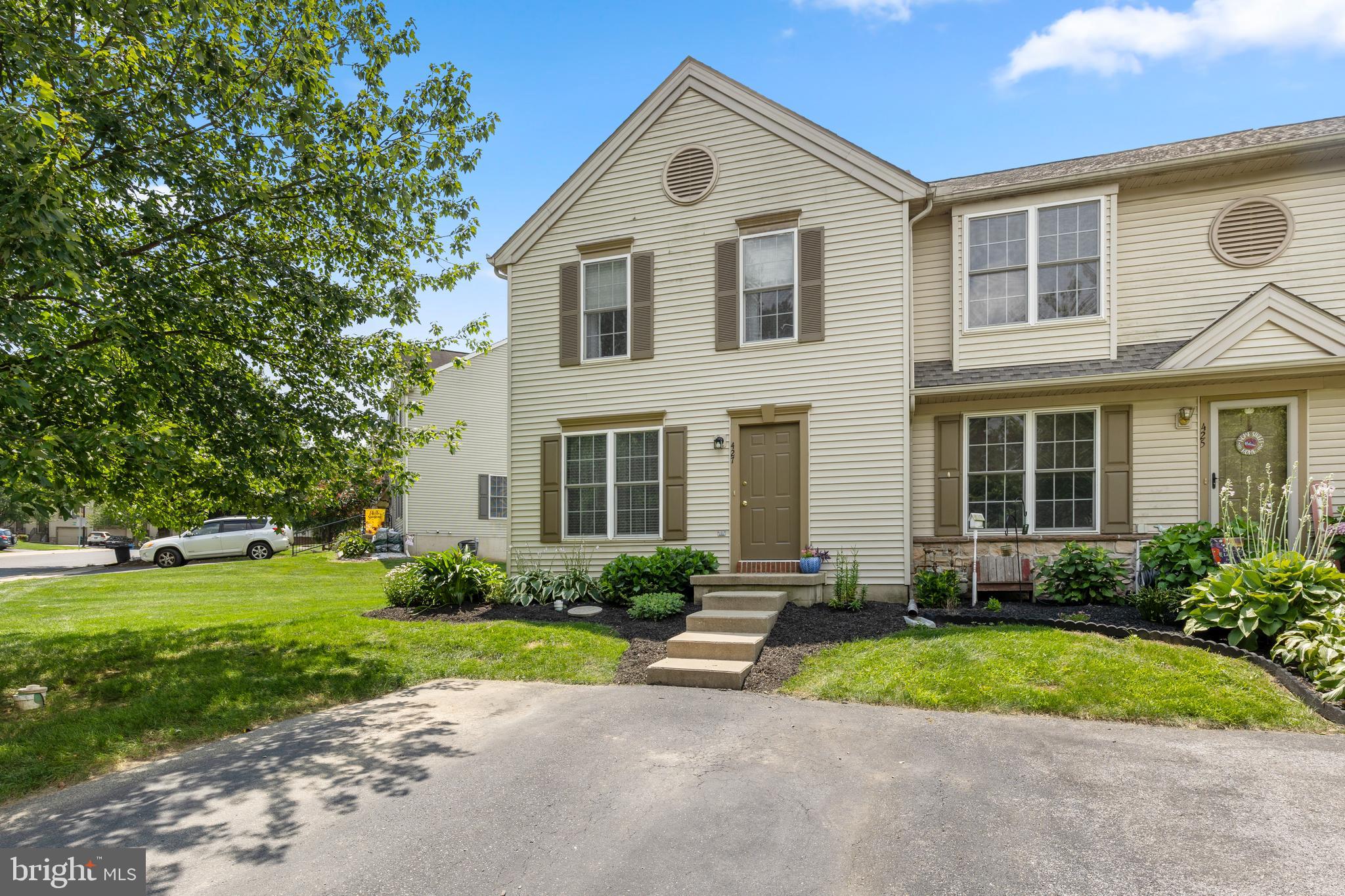 427 BANYAN CIRCLE DRIVE