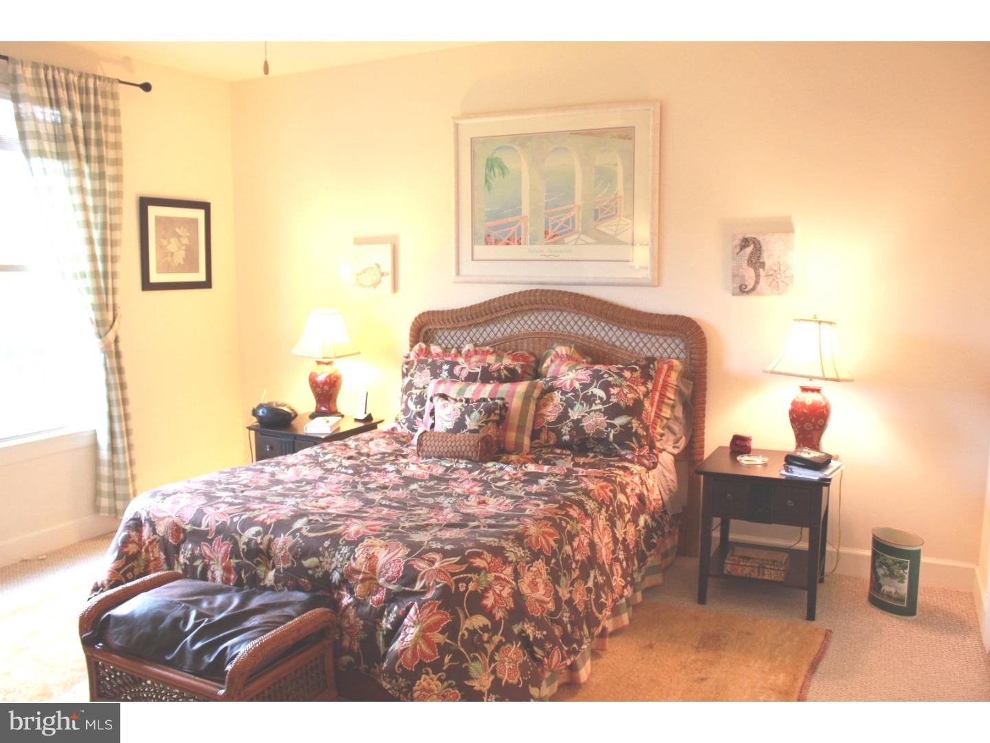 TERRAZZA NEWTOWN SQR - Residential