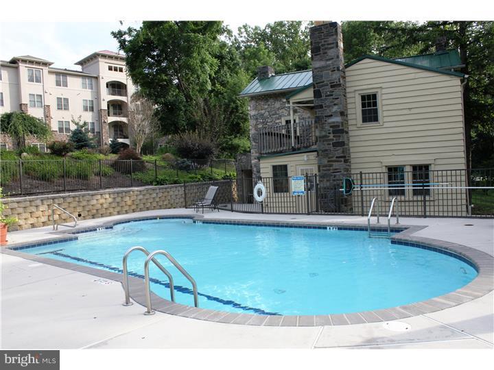 TERRAZZA NEWTOWN SQR - Residential