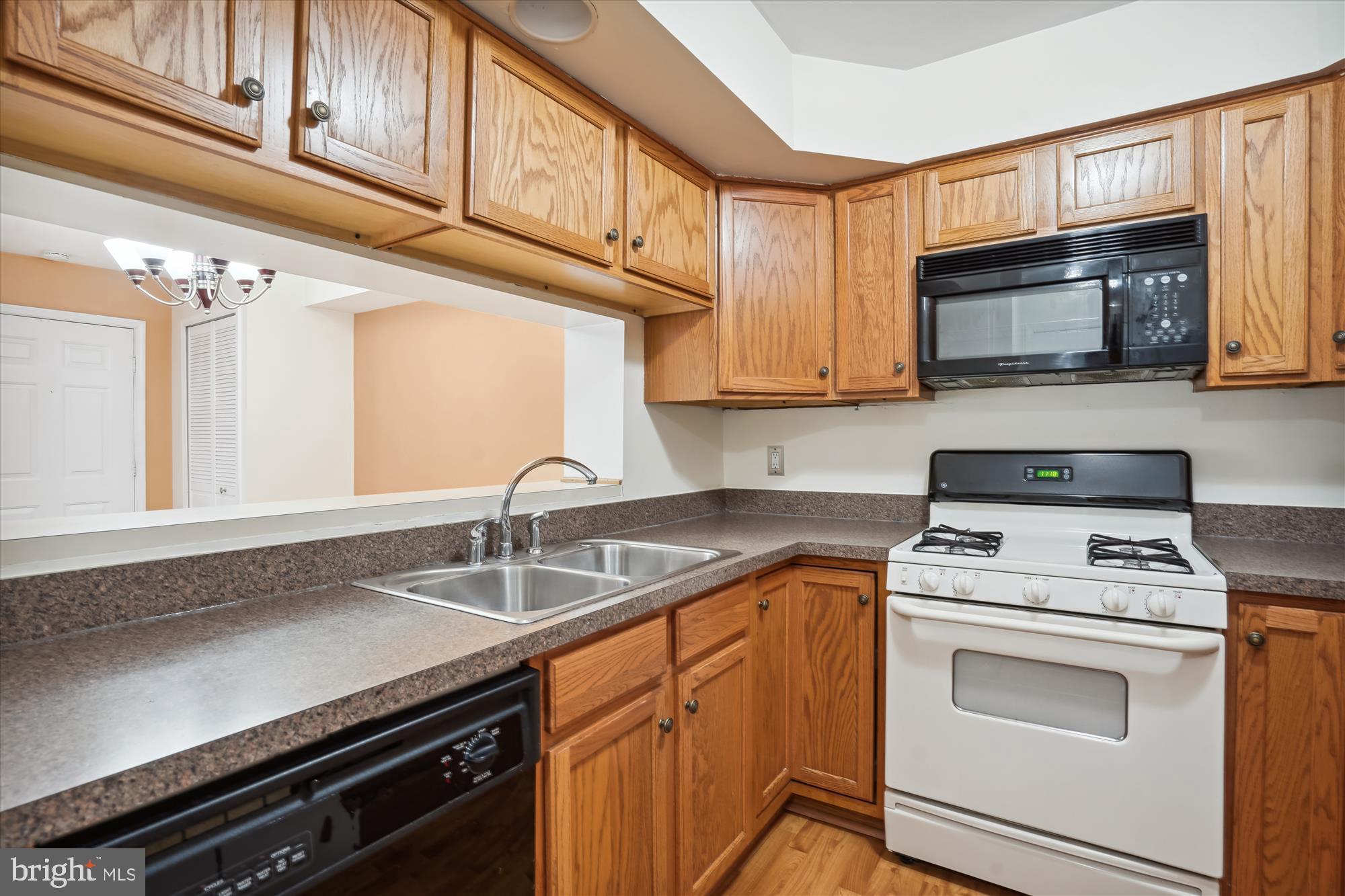 NEWGATE - Residential Lease