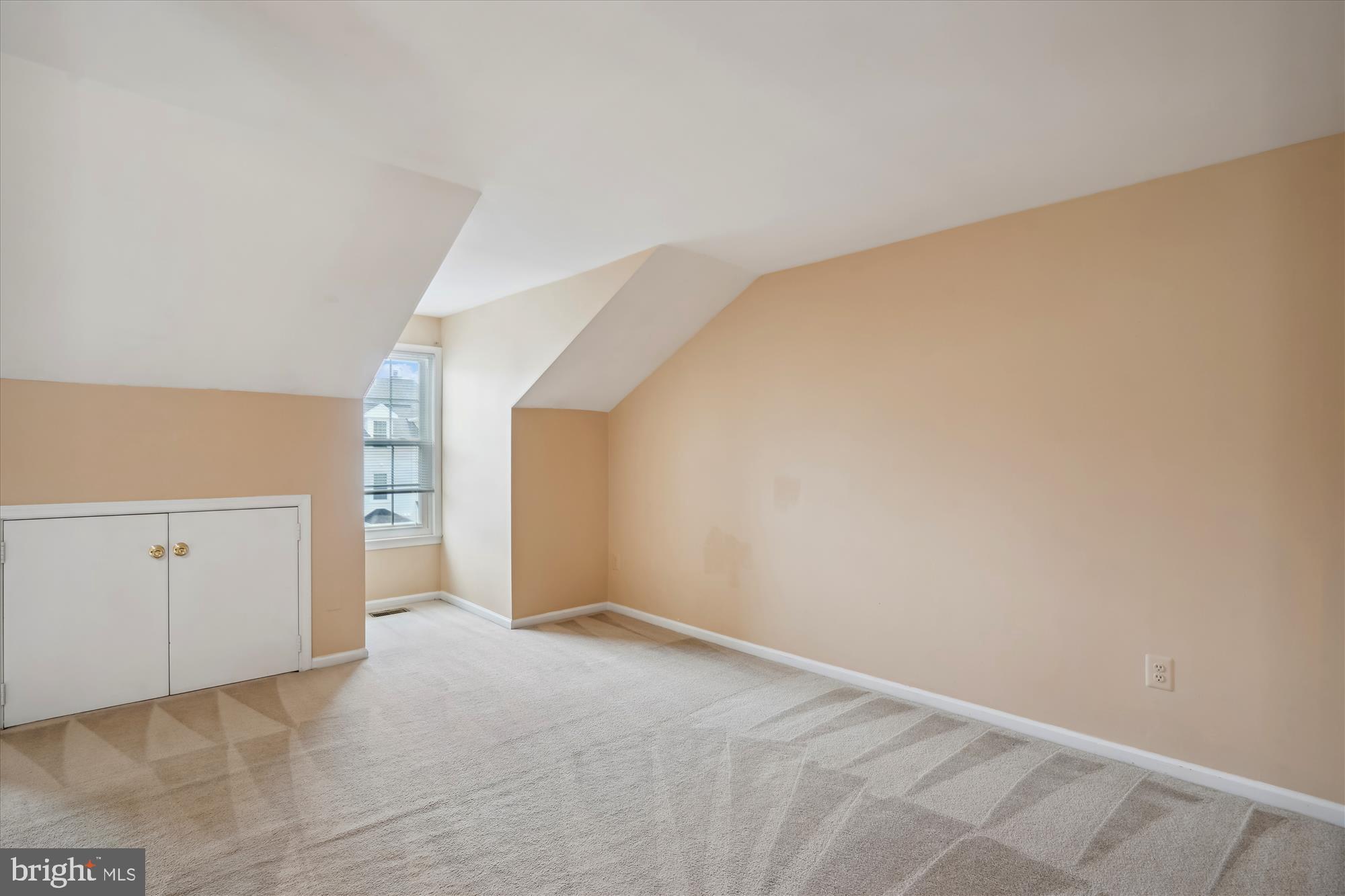 NEWGATE - Residential Lease