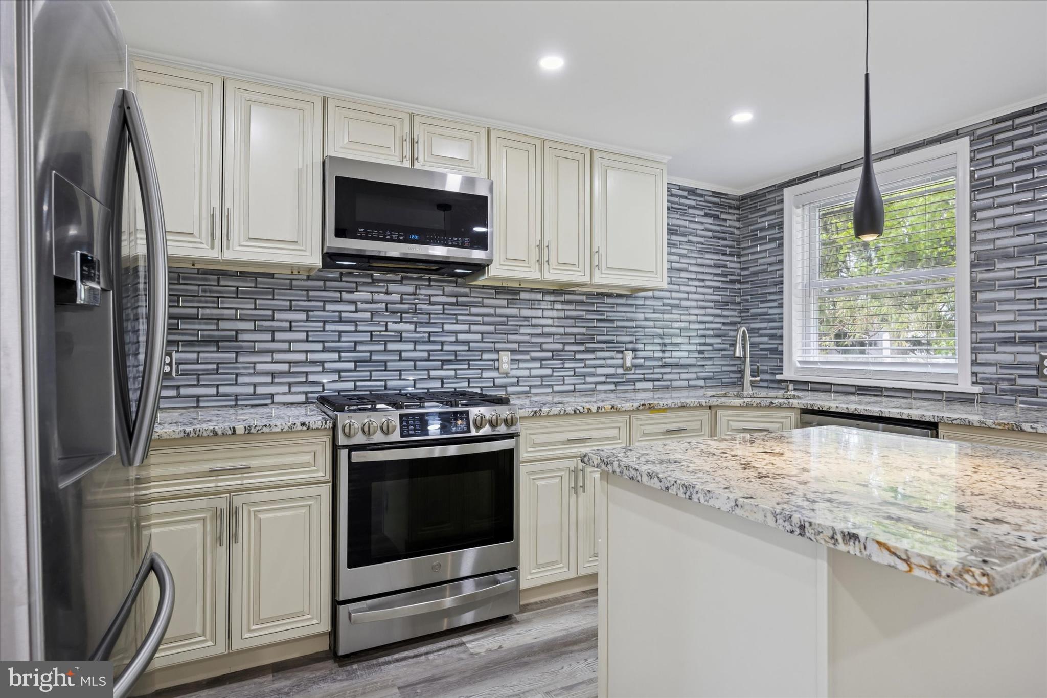 AMBLER - Residential