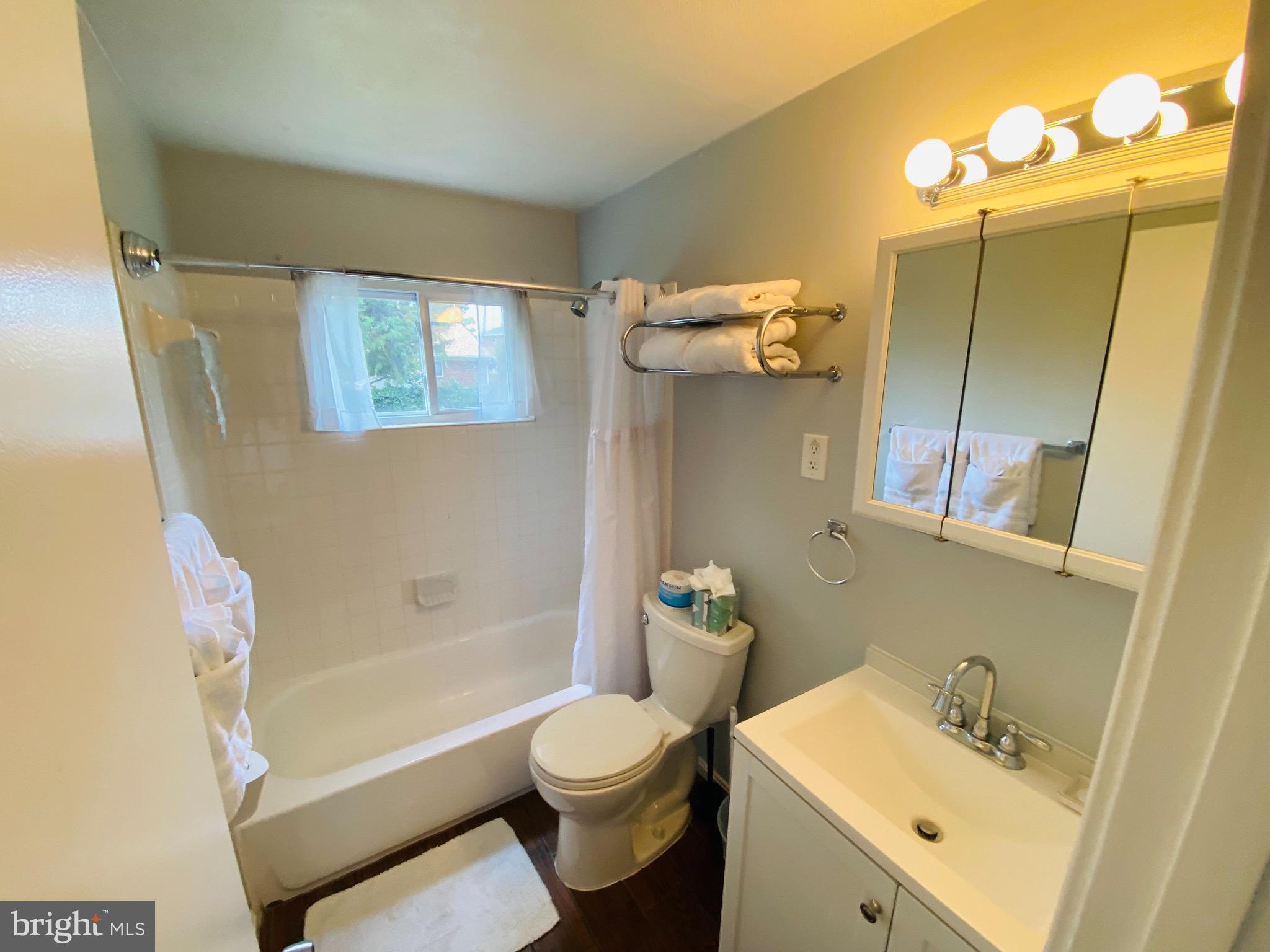 WAKEFIELD - Residential Lease