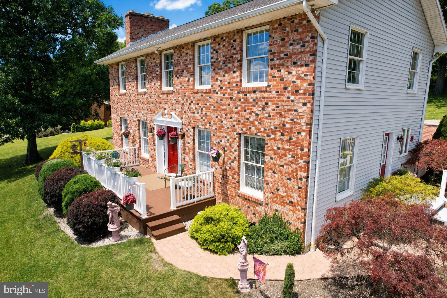 116 KELLEY AVENUE