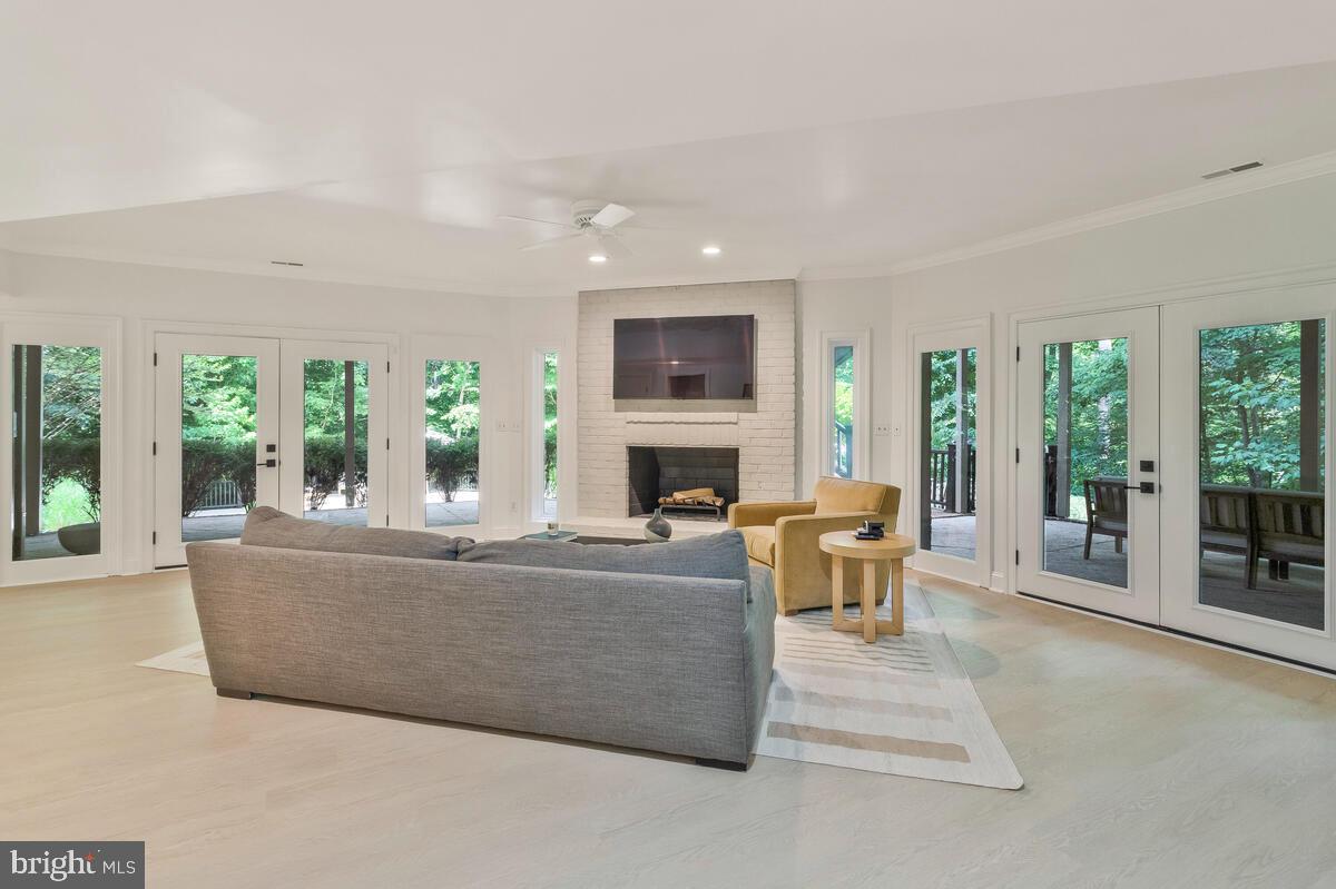 CRANBERRY WOODS - Residential