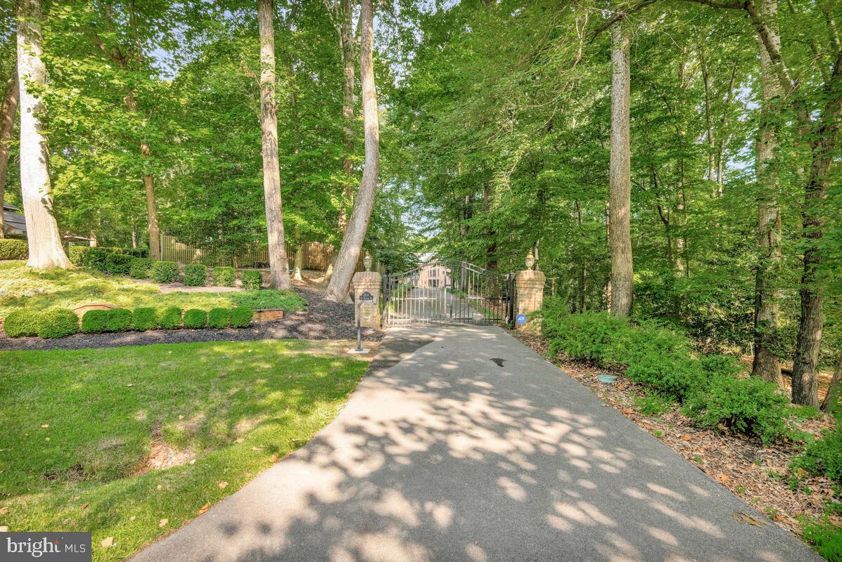 CRANBERRY WOODS - Residential