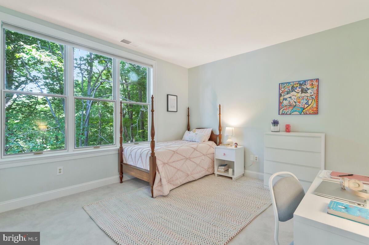 CRANBERRY WOODS - Residential