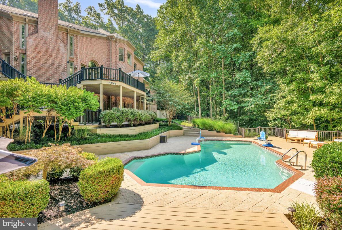 CRANBERRY WOODS - Residential