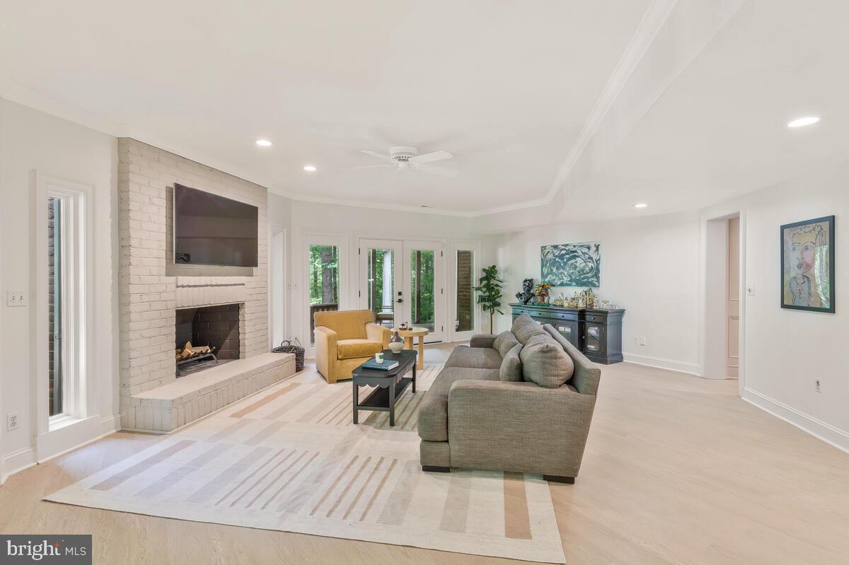 CRANBERRY WOODS - Residential