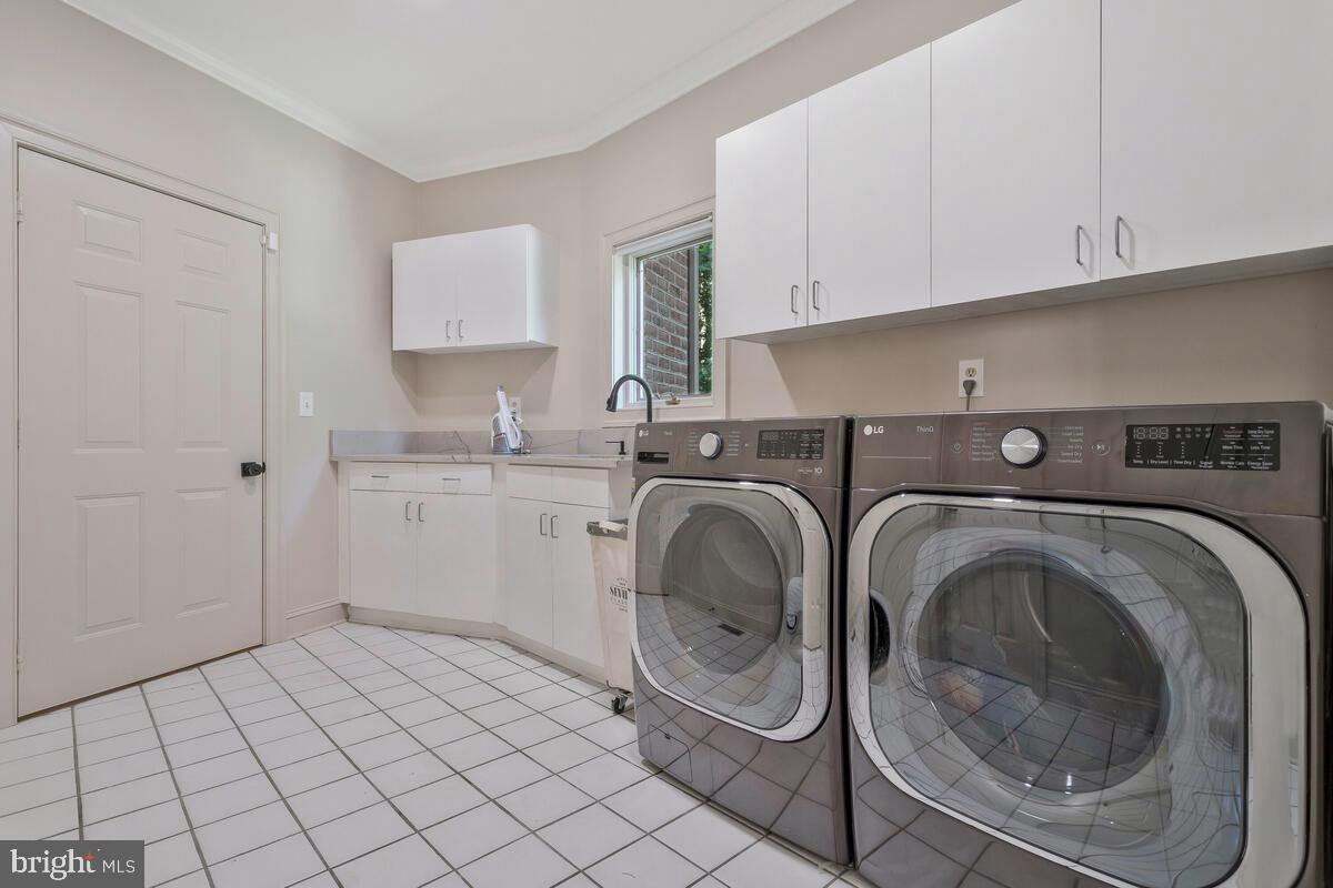 CRANBERRY WOODS - Residential