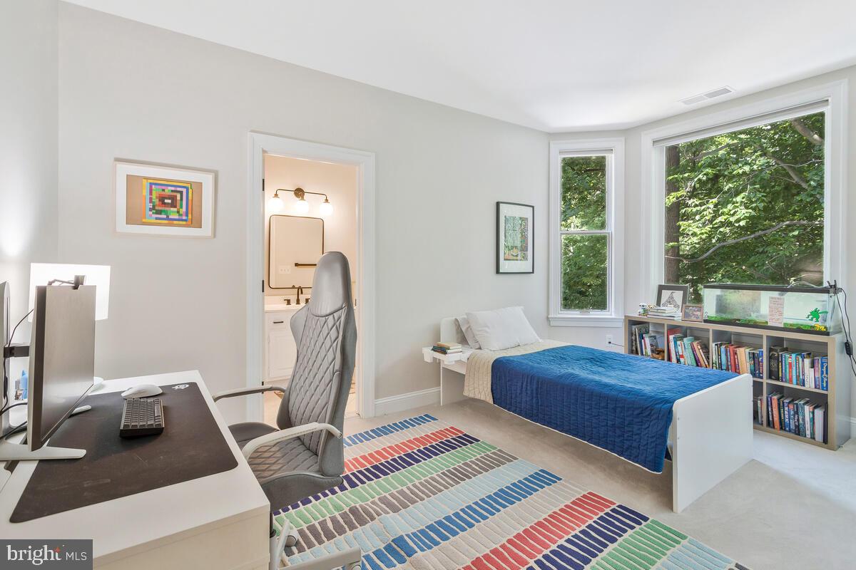 CRANBERRY WOODS - Residential